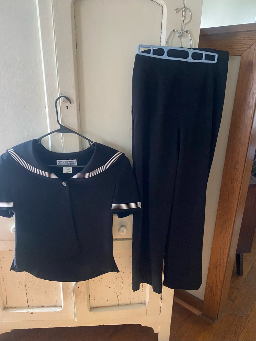 Jessica Howard Black Two-Piece Sailor Collar Top & Wide-Leg Pants